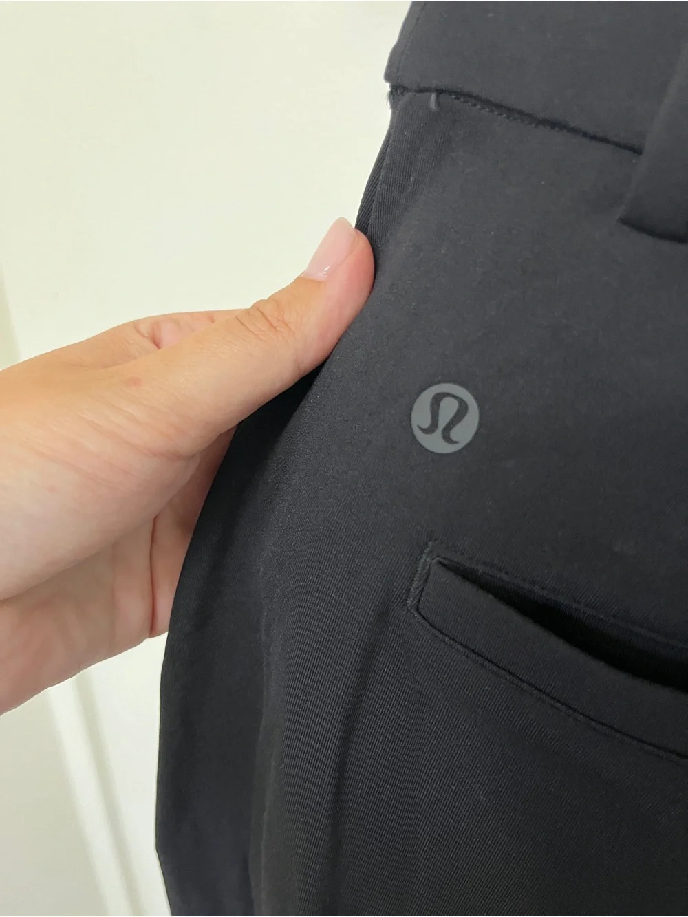 lululemon athletica questions leave